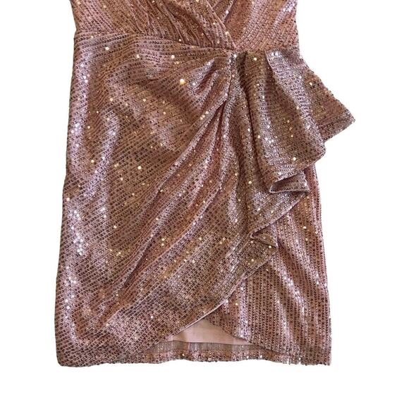 NWT Bella Barnett Sequin Tulip Hem Sleeveless Mini Dress Size Small - Picture 2 of 7